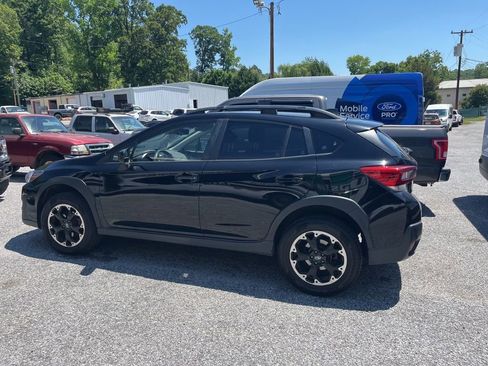 Used 2021 Subaru Crosstrek 2.0i Premium AWD/4WD image 10