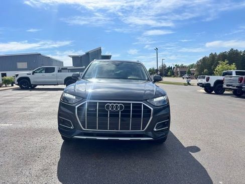 Used 2021 Audi Q5 2.0T Premium Plus w/ Premium Plus Package AWD/4WD image 3