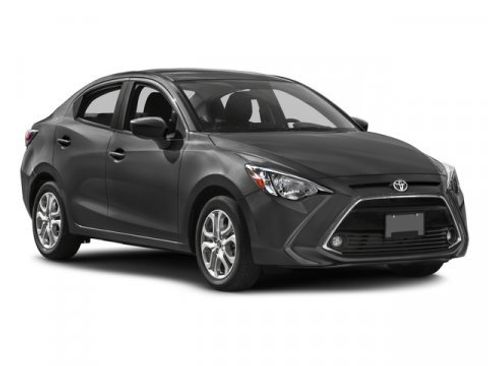 Used 2017 Toyota Yaris iA image 9