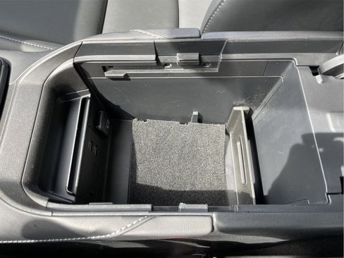 Used 2023 MAZDA CX-30 AWD 2.5 S w/ Select Package image 31