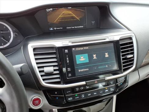 Used 2016 Honda Accord EX-L image 21