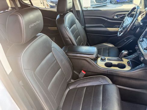 Used 2019 GMC Acadia Denali w/ Technology Package image 16