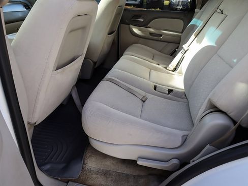 Used 2007 Chevrolet Tahoe LS image 17