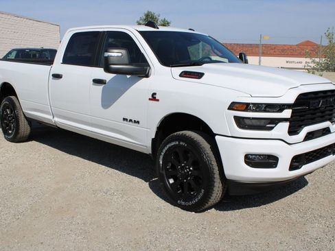 New 2026 RAM 3500 Big Horn AWD/4WD image 3