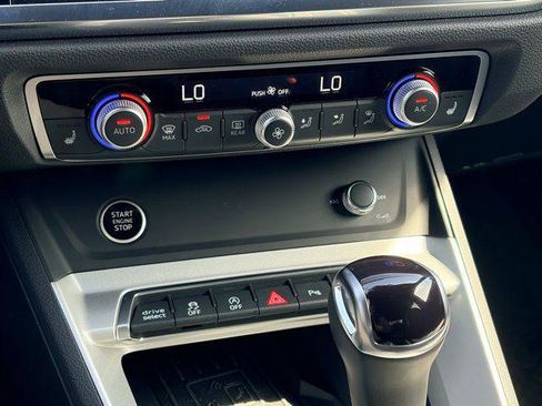 Certified 2025 Audi Q3 2.0T Premium w/ Convenience Package AWD/4WD image 10