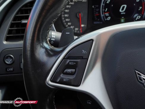 Used 2014 Chevrolet Corvette Stingray Convertible RWD image 35