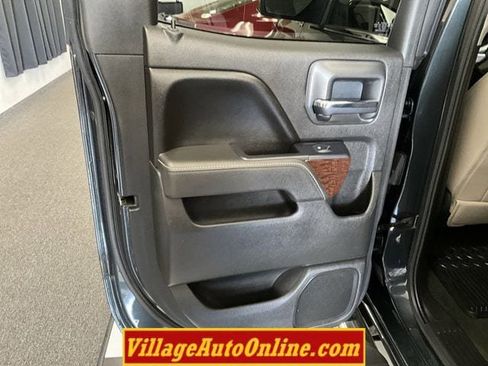 Used 2017 GMC Sierra 1500 SLE w/ SLE Value Package AWD/4WD image 24