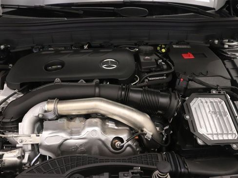 New 2026 Mercedes-Benz GLB 250 image 11