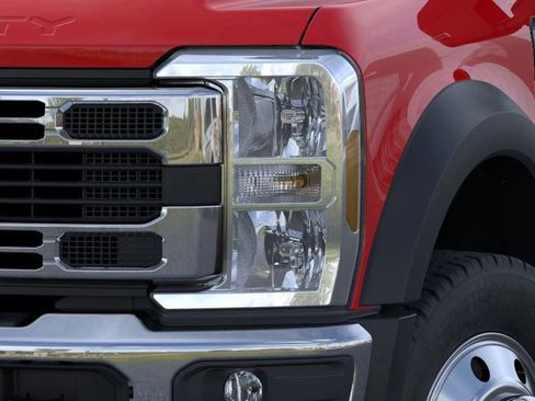 New 2026 Ford F550 4x4 Supercab Super Duty image 18