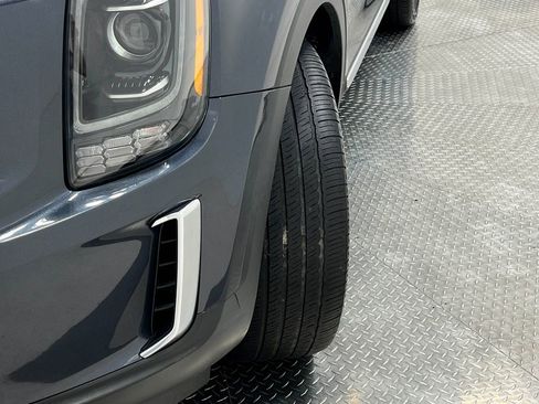 Used 2020 Kia Telluride S AWD/4WD image 41