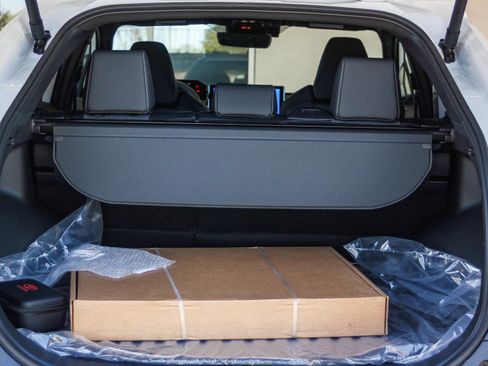 New 2026 Toyota bZ XLE image 26