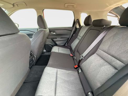 Used 2026 Nissan Rogue SV FWD image 16