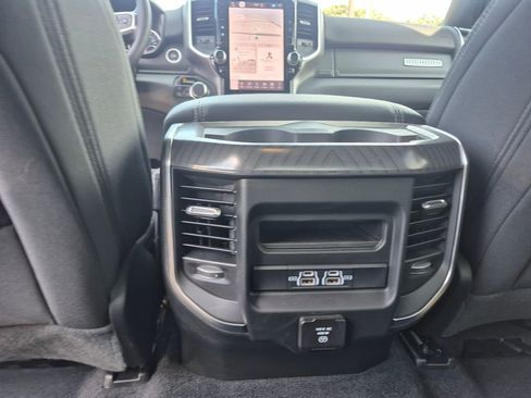 Used 2026 RAM 1500 Big Horn AWD/4WD image 10