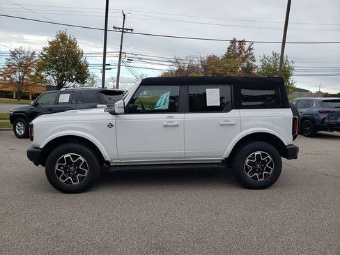 Certified 2023 Ford Bronco Outer Banks image 8