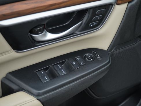 Used 2021 Honda CR-V EX-L image 12