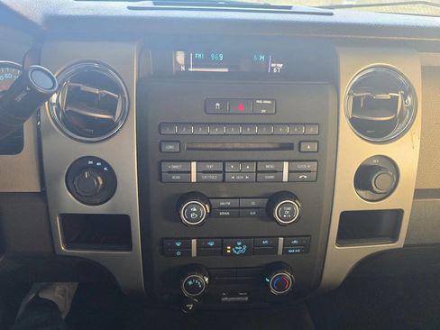 Used 2010 Ford F150 XLT image 23