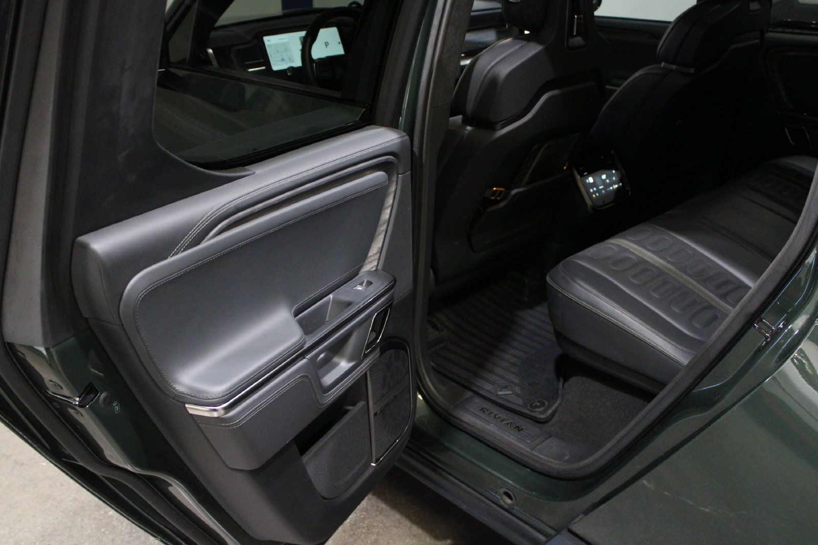 Used 2023 Rivian R1T Adventure Quad AWD/4WD image 15