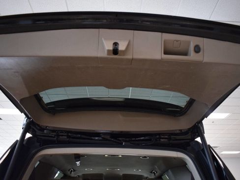 Used 2017 Chevrolet Tahoe LT image 19