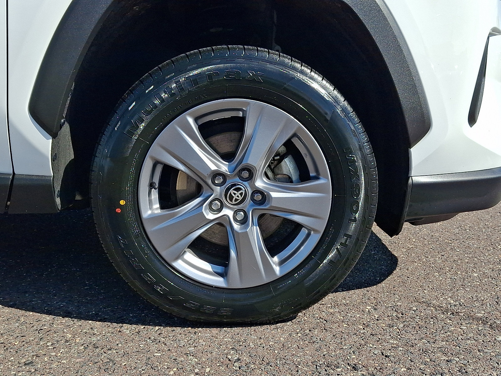 Certified 2024 Toyota RAV4 XLE FWD image 8