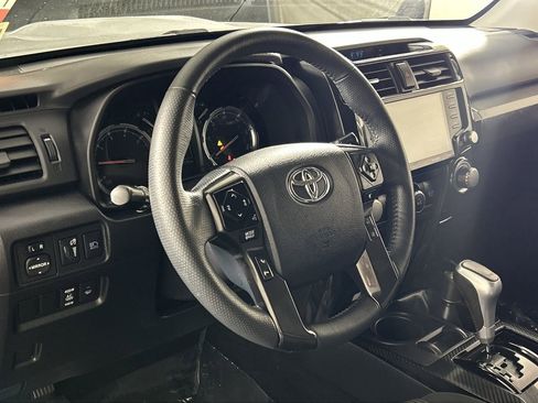 Used 2024 Toyota 4Runner TRD Off-Road image 14