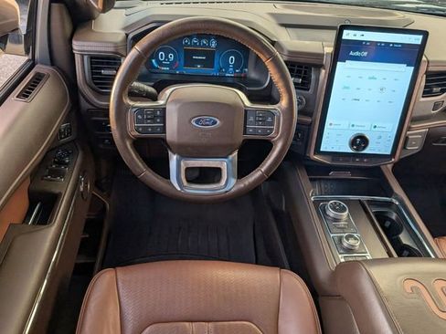 Certified 2023 Ford Expedition Max King Ranch image 10