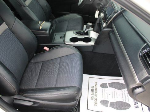 Used 2012 Toyota Camry SE FWD image 6