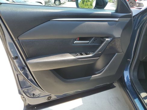 Certified 2025 MAZDA CX-50 AWD 2.5 S w/ Preferred Package image 15