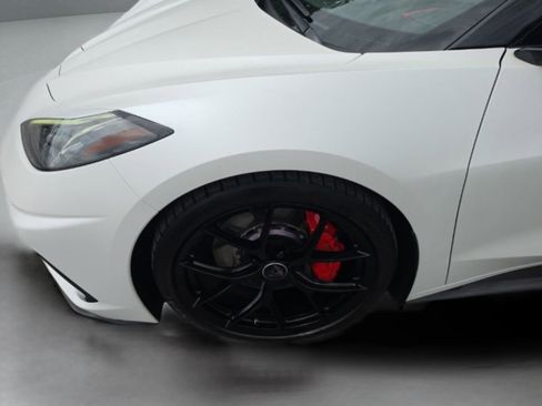 Used 2020 Chevrolet Corvette Stingray Preferred Conv w/ 2LT Preferred Equipment Group RWD image 25
