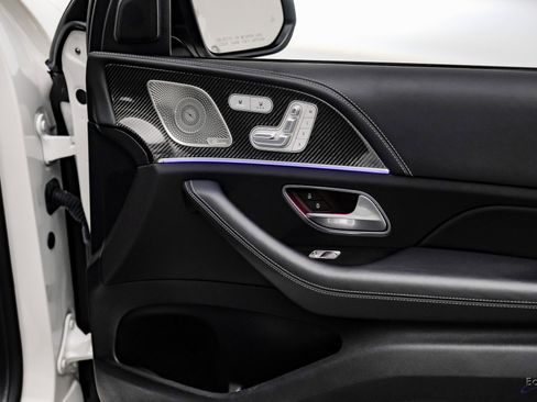 Used 2022 Mercedes-Benz GLS 63 AMG 4MATIC w/ Warmth & Comfort Package image 86