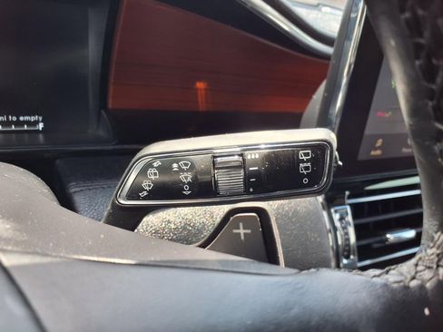 Used 2020 Lincoln Navigator Reserve AWD/4WD image 21