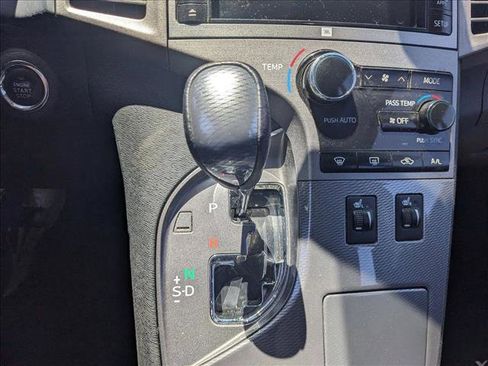 Used 2013 Toyota Venza Limited image 12