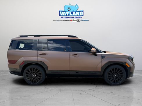Used 2024 Hyundai Santa Fe Calligraphy FWD image 6