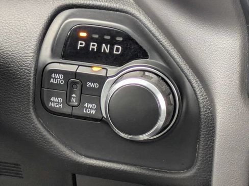 Used 2019 RAM 1500 Big Horn AWD/4WD image 19
