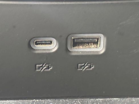 Used 2024 GMC Sierra 2500 Denali w/ Denali Reserve Package AWD/4WD image 6