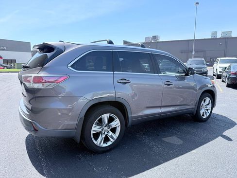 Used 2015 Toyota Highlander Limited AWD/4WD image 5