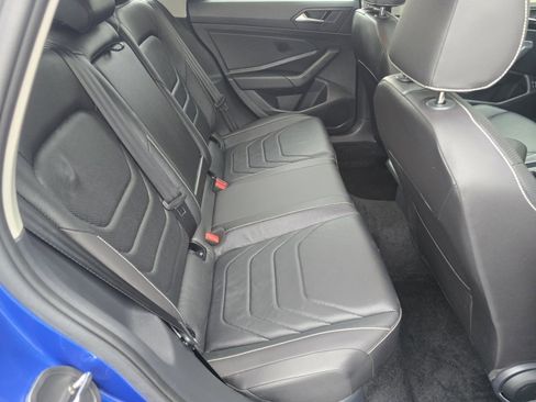 Used 2024 Volkswagen Jetta SEL image 32