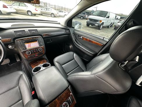 Used 2012 Mercedes-Benz R 350 4MATIC image 66