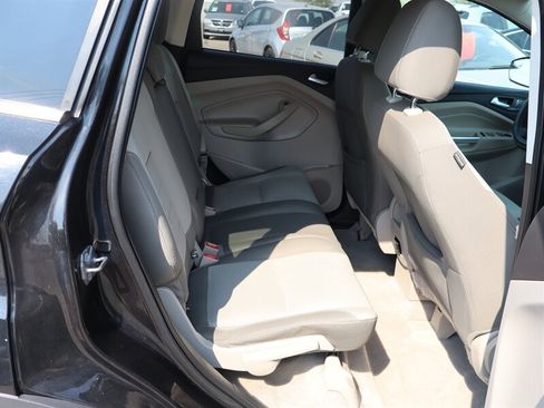 Used 2015 Ford Escape SE w/ Cargo Utility Package FWD image 9