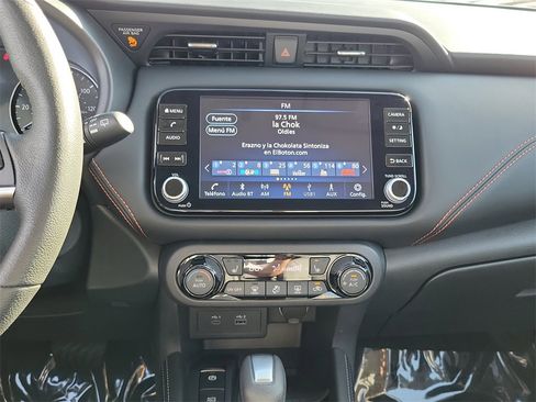 Used 2024 Nissan Kicks SR w/ SR Premium Package image 13