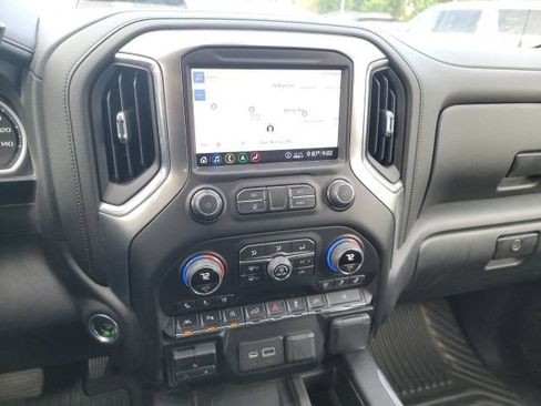 Used 2020 Chevrolet Silverado 1500 LTZ w/ LTZ Premium Package AWD/4WD image 12