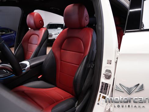 Used 2019 Mercedes-Benz GLC 300 4MATIC Coupe image 23