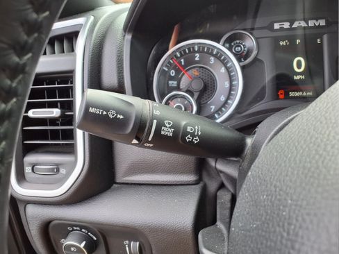 Used 2020 RAM 1500 Big Horn AWD/4WD image 18