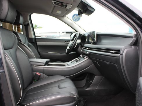 Used 2025 Hyundai Palisade SEL FWD image 34