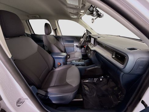 Used 2023 Ford Maverick XL image 28