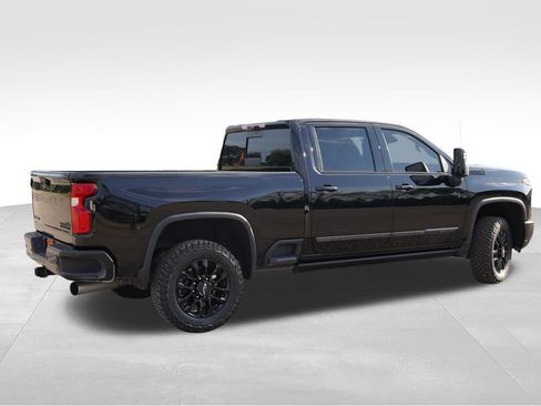 Used 2024 Chevrolet Silverado 3500 High Country w/ High Country Premium Package AWD/4WD image 4