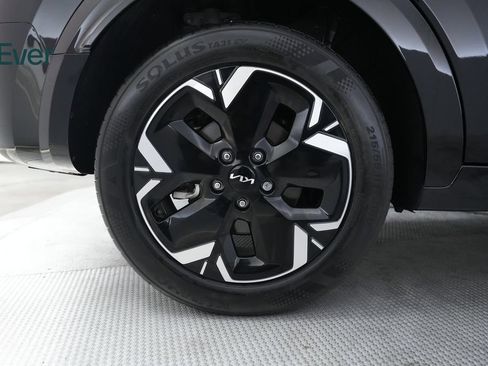 Used 2024 Kia Niro Wind FWD image 22