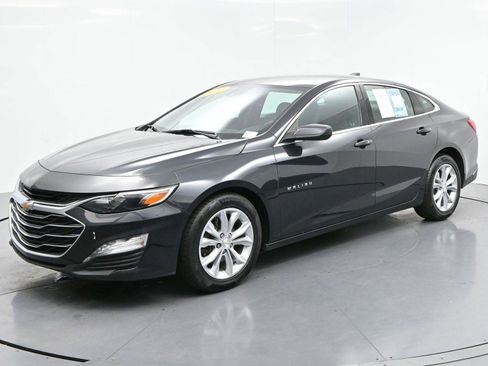 Used 2023 Chevrolet Malibu LT FWD image 3