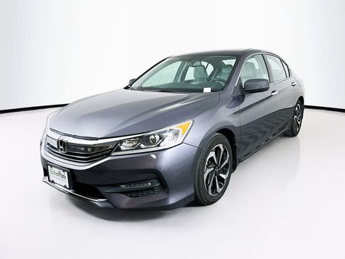 Used 2017 Honda Accord EX-L image 3