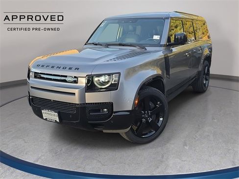 Used 2024 Land Rover Defender 130 X-Dynamic SE image 1