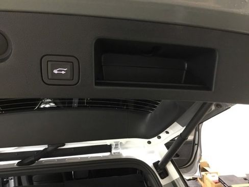 New 2026 Chevrolet Equinox LT w/ Convenience Package II image 47